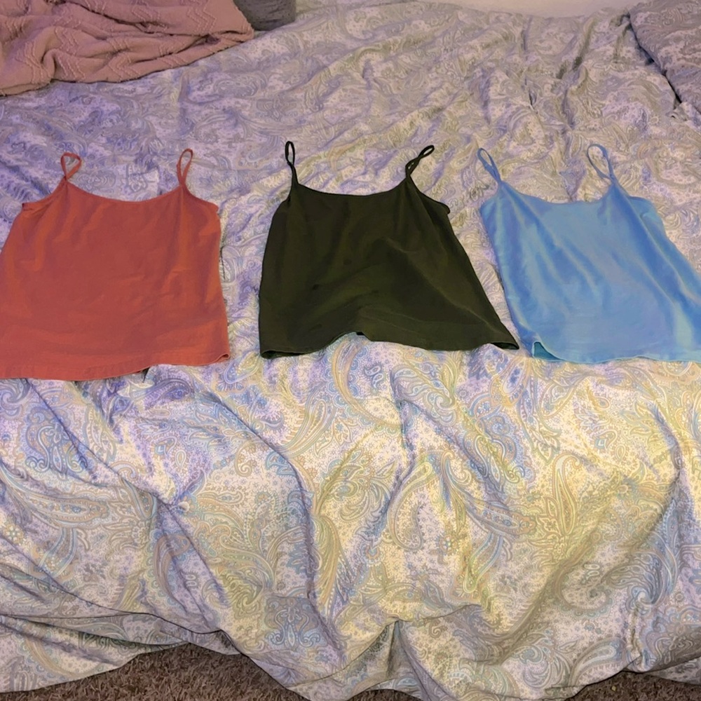 3 summer camis (all XS [0-2])